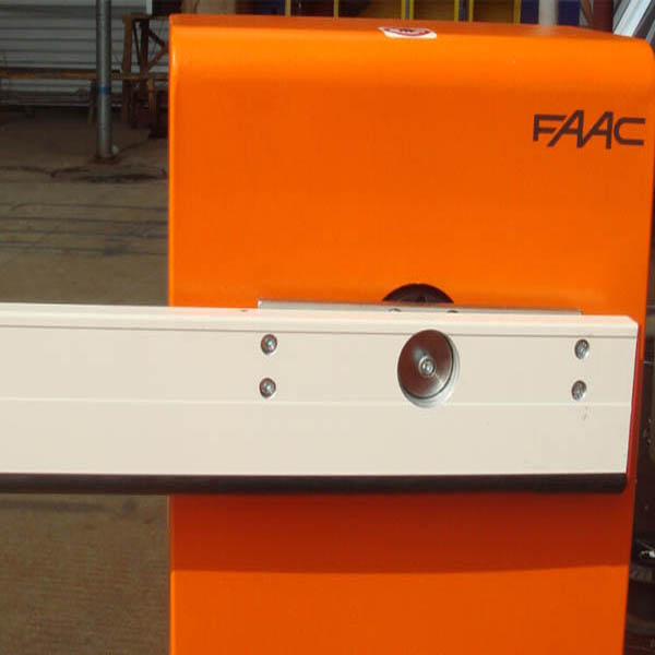 原裝進(jìn)口道閘/欄桿機(jī)